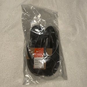 Nike flip flops